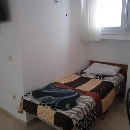 Irina Agios Nikolaos (Chalkidiki)